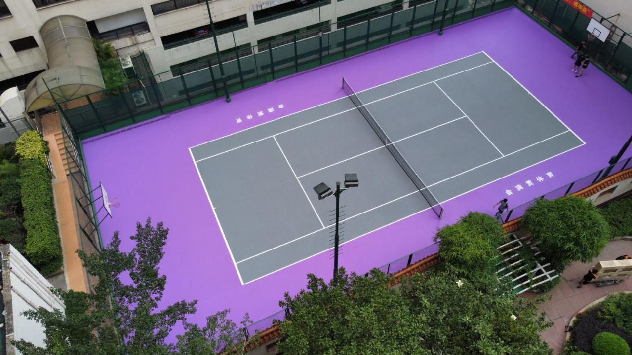 China Hotel Guangzhou - Subway Direct To Pazhou Exhibition Center, Free Shuttle During Canton Fair & Exhibitor Registration Counter Eksteriør bilde Tennis court at the school